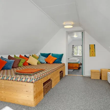 Gã¦stehuset